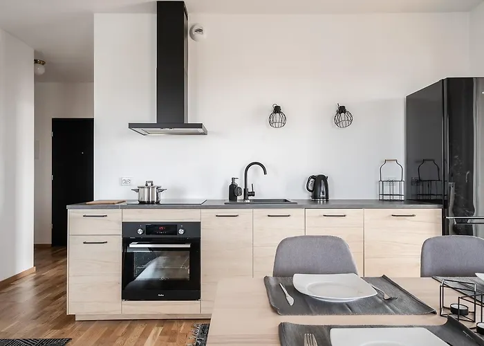 Rentplanet - Atal Tower Apartman *