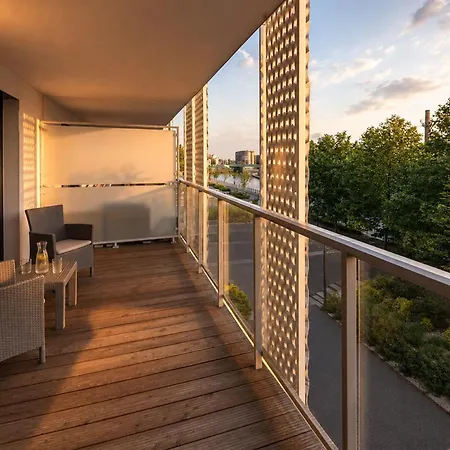 Rentplanet - Atal Tower Apartment *