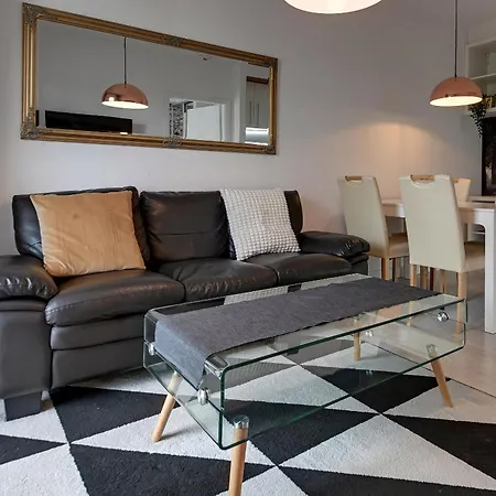 Rentplanet - Atal Tower Apartment