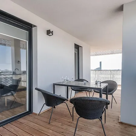 Apartment Rentplanet - Atal Tower *